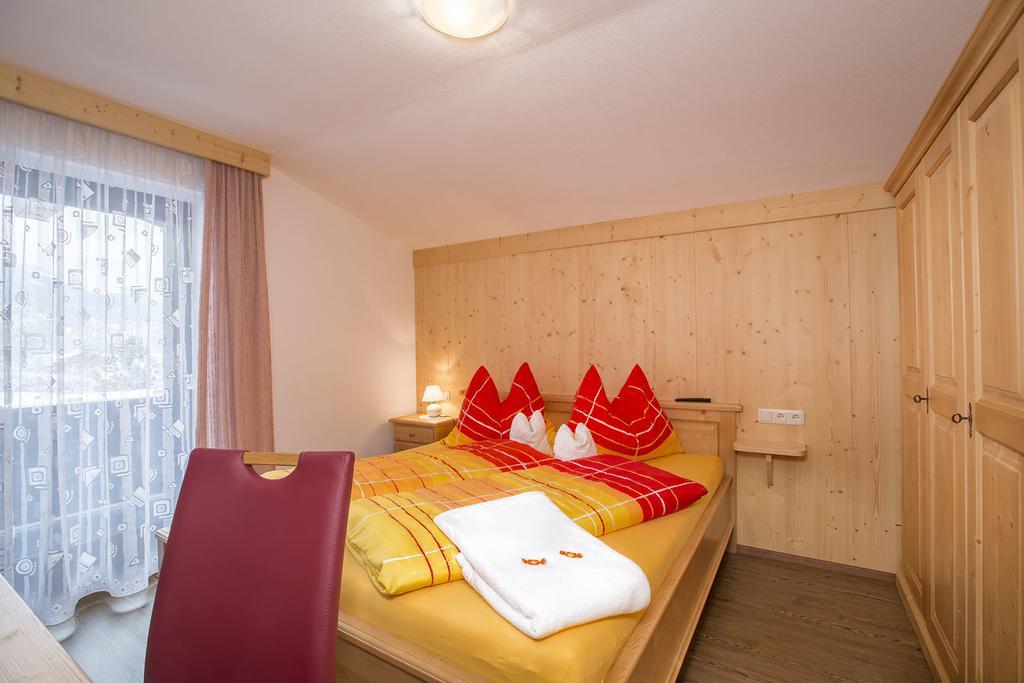 Landhaus Vier Jahreszeiten Krimml Esterno foto
