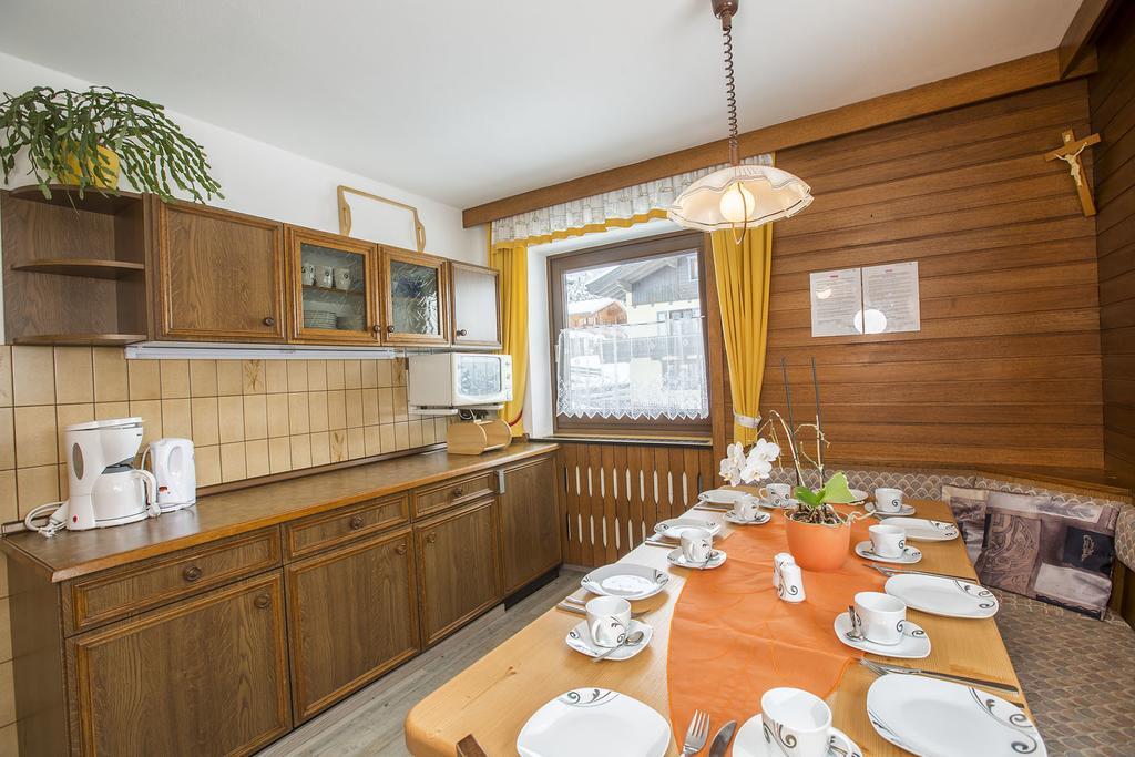 Landhaus Vier Jahreszeiten Krimml Esterno foto